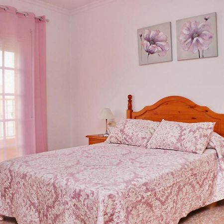 Apartamento Violeta Conil โกนิล เด ลาฟรอนเตรา ภายนอก รูปภาพ